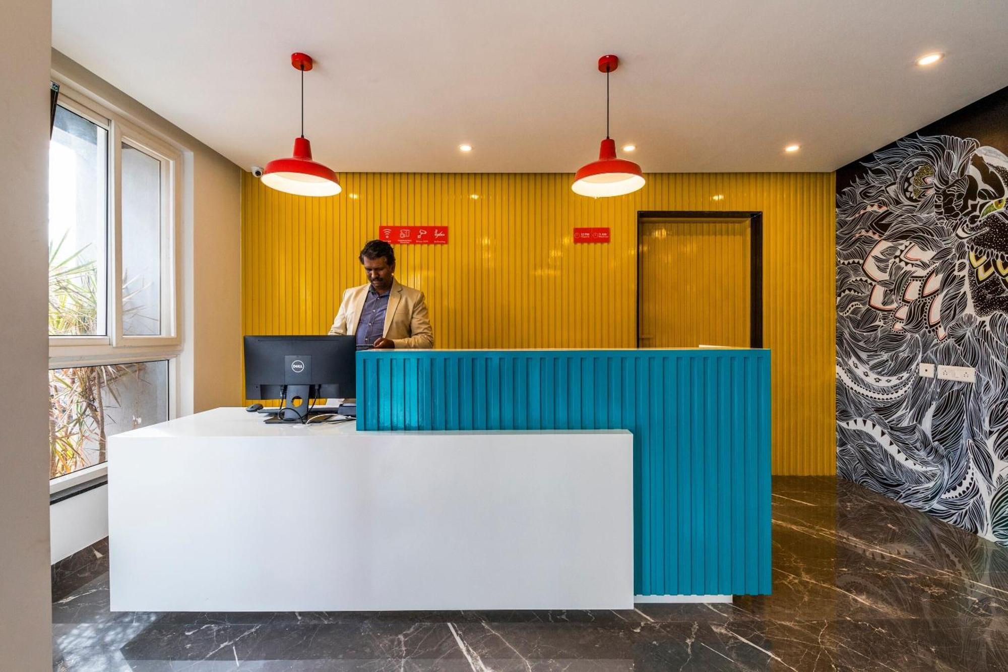 Hotel Super Townhouse Hebbal Bangalore Exterior foto